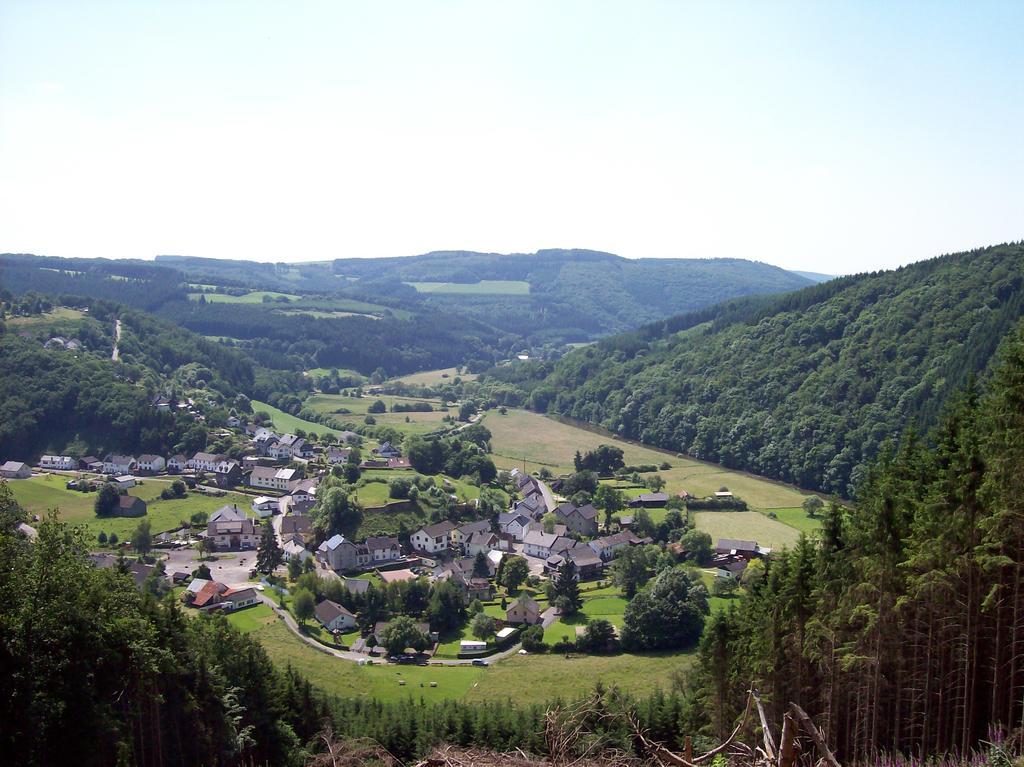 Hotel Dreilaenderblick Ouren Esterno foto